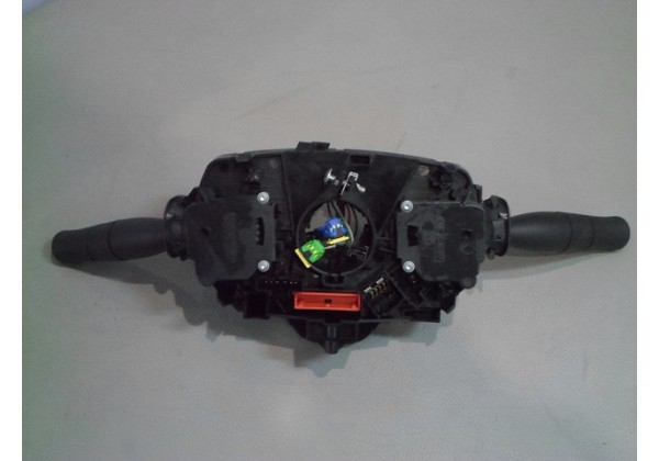 Перемикач підрульовий RENAULT Megane II 09/2002>10/2008,8200216444
